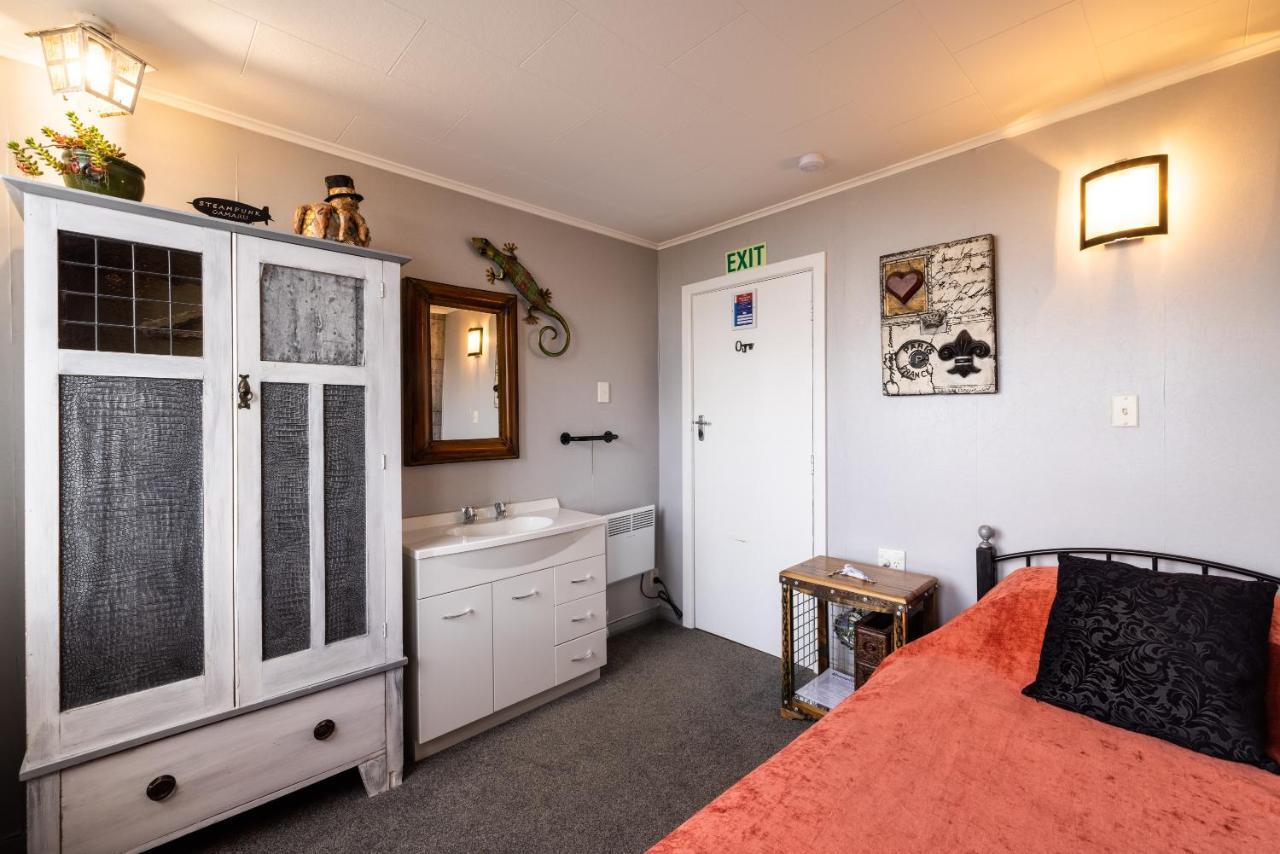 Oamaru Backpackers Hostel ภายนอก รูปภาพ
